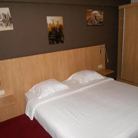 Jill 4* Bruselas